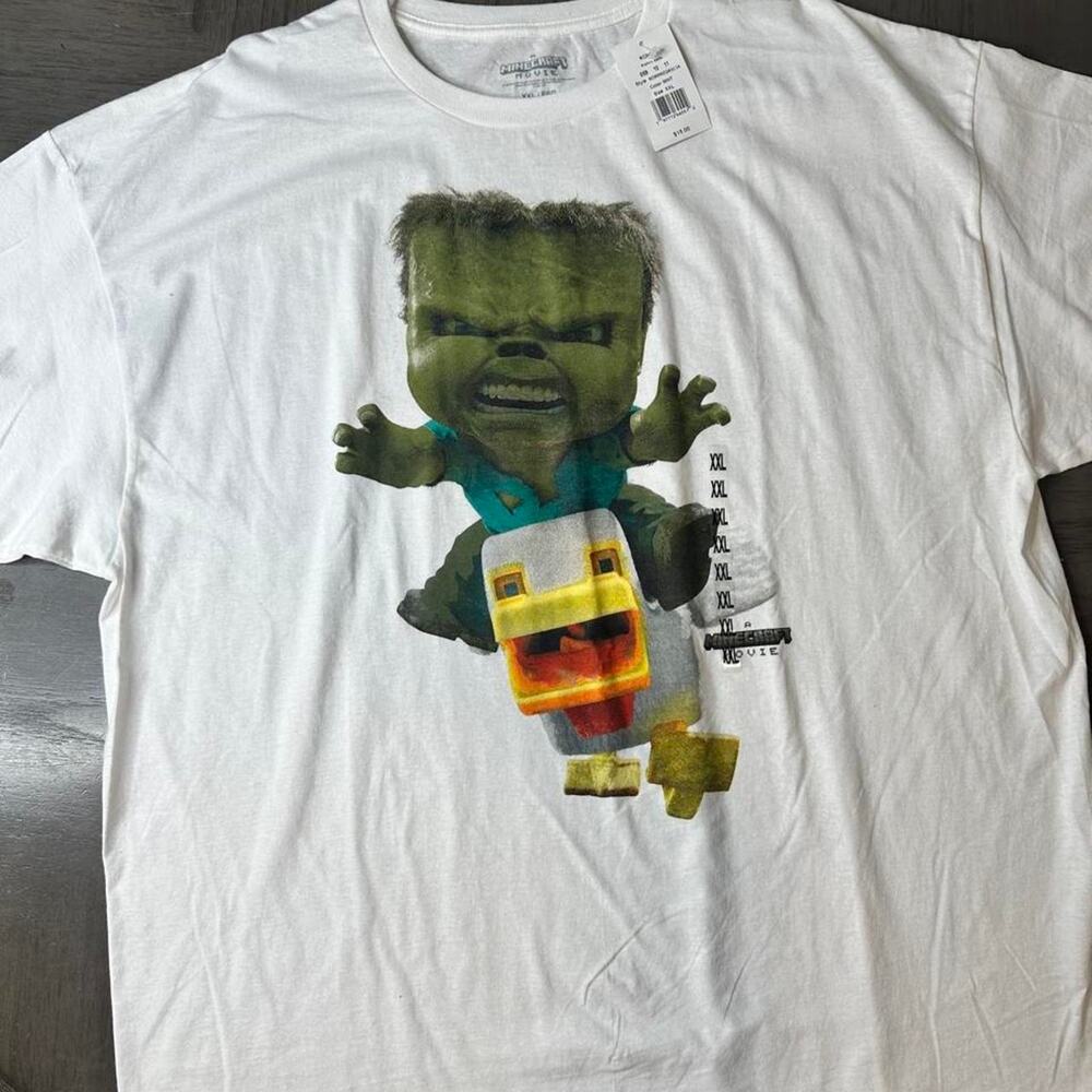 White marvel hulk duck t shirt